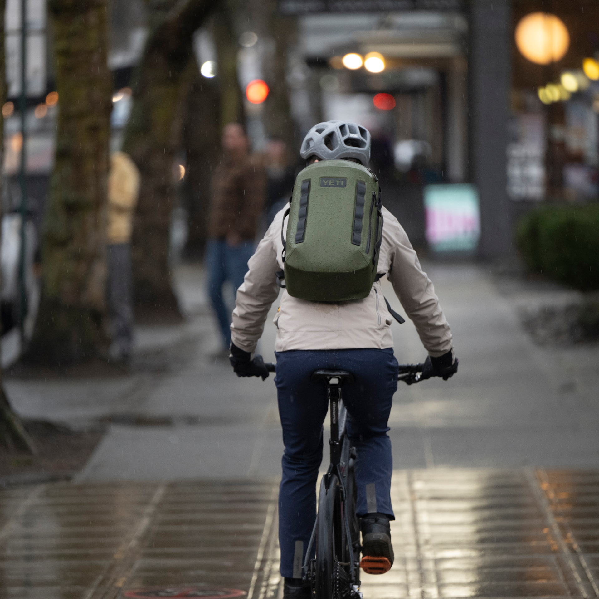 Cayo™ 25L All-Weather Backpack - Image 10