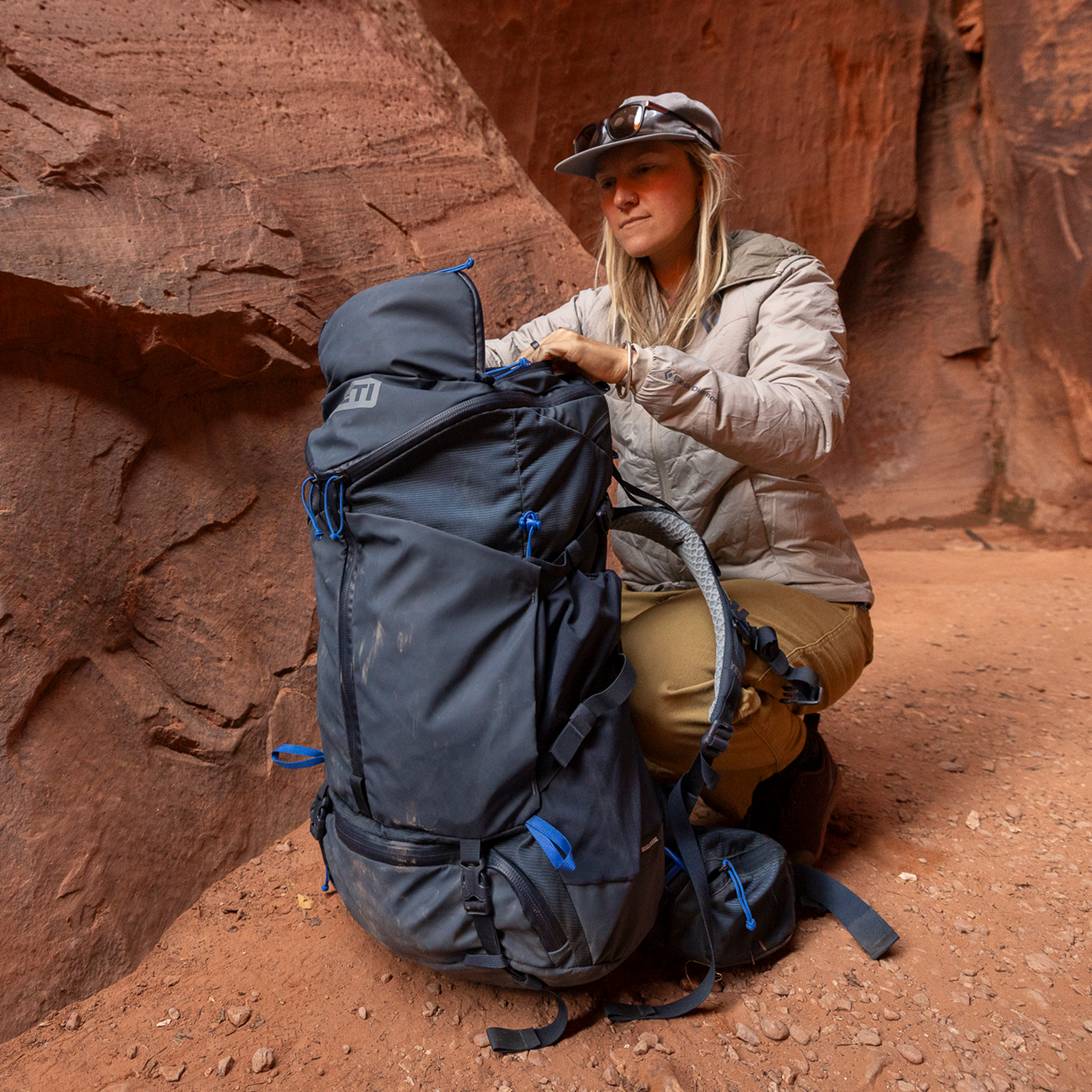 Skala™ 60L Women's Hiking Pack - Image 11