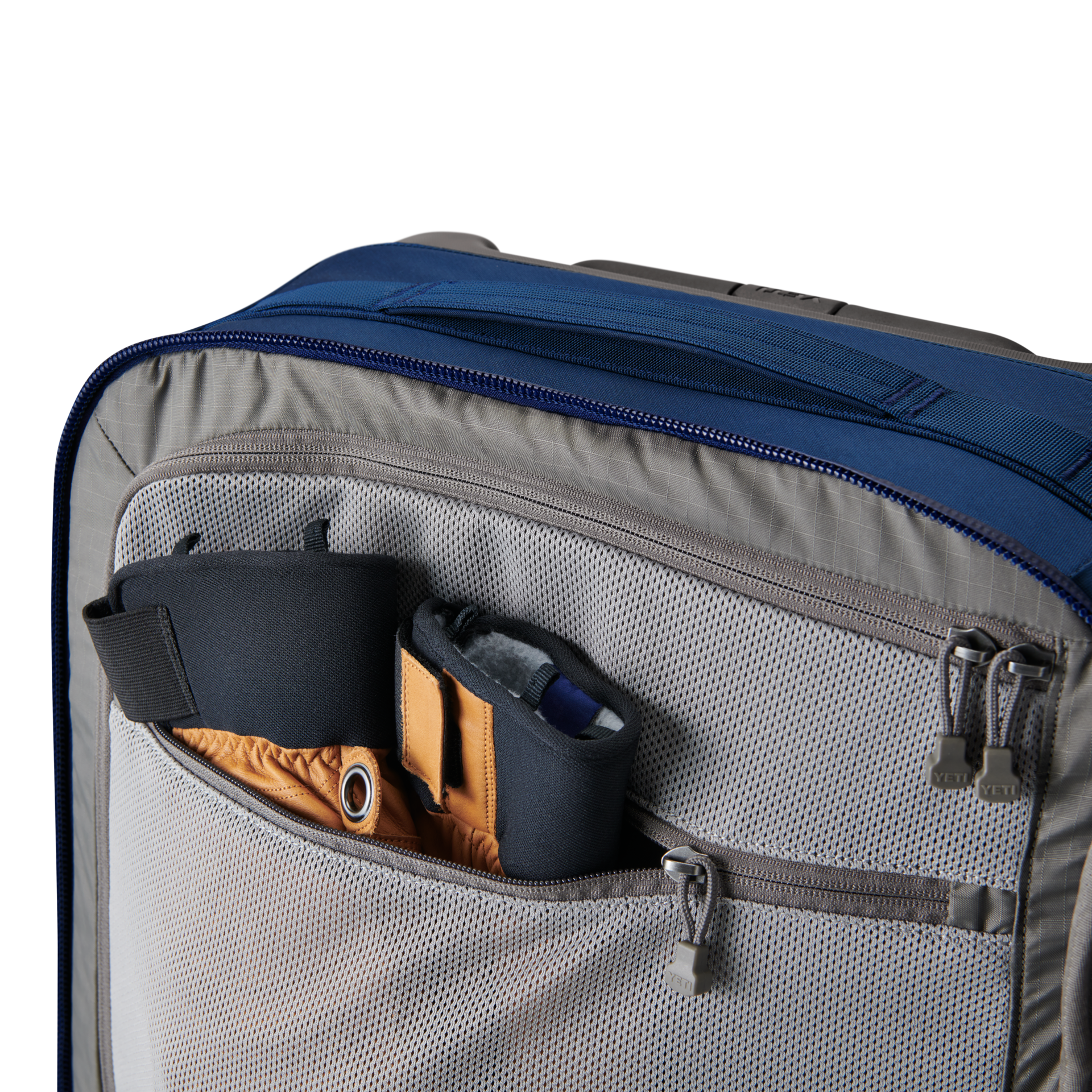 Crossroads® 73L/29" Checked Luggage - Image 6