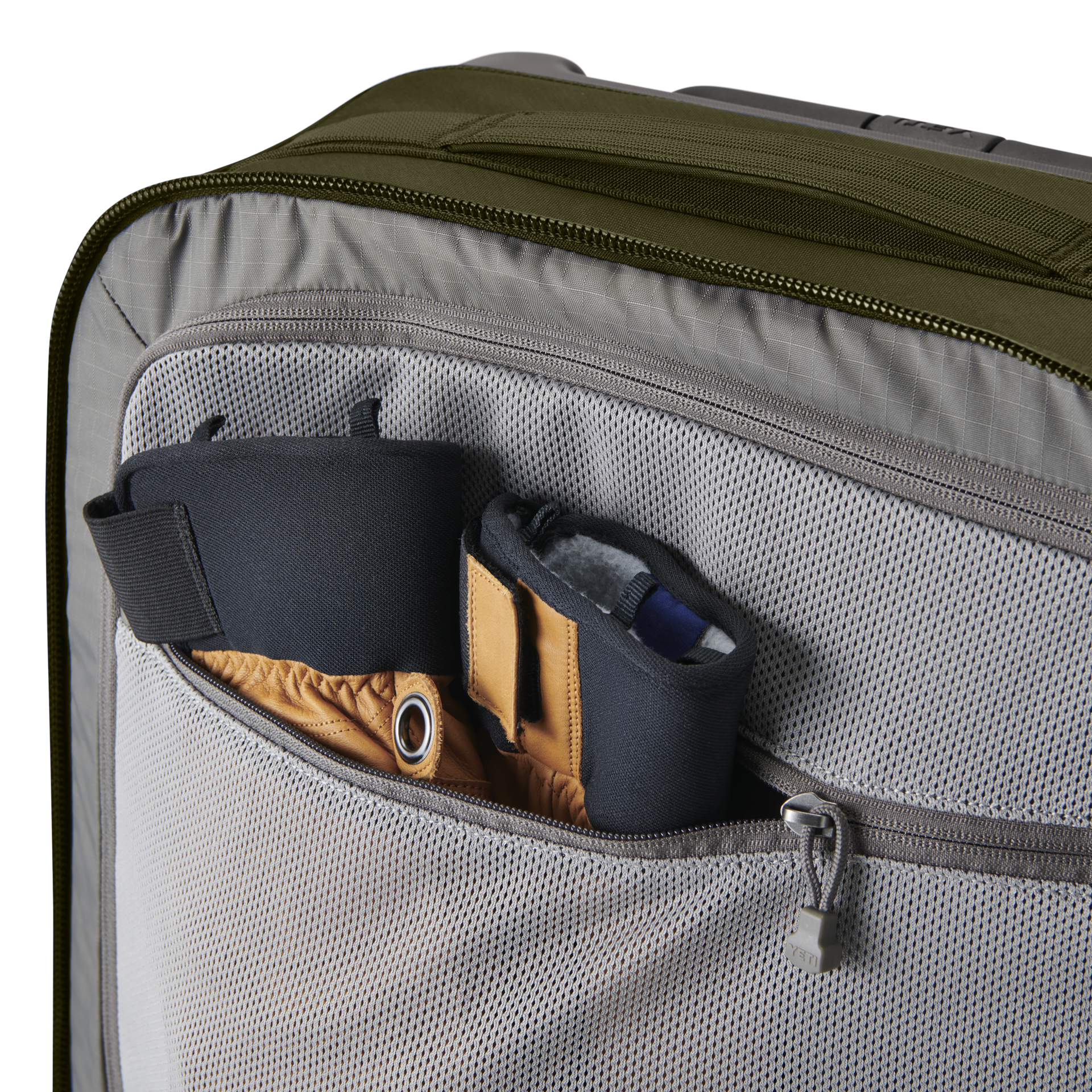 Crossroads® 73L/29" Checked Luggage - Image 6